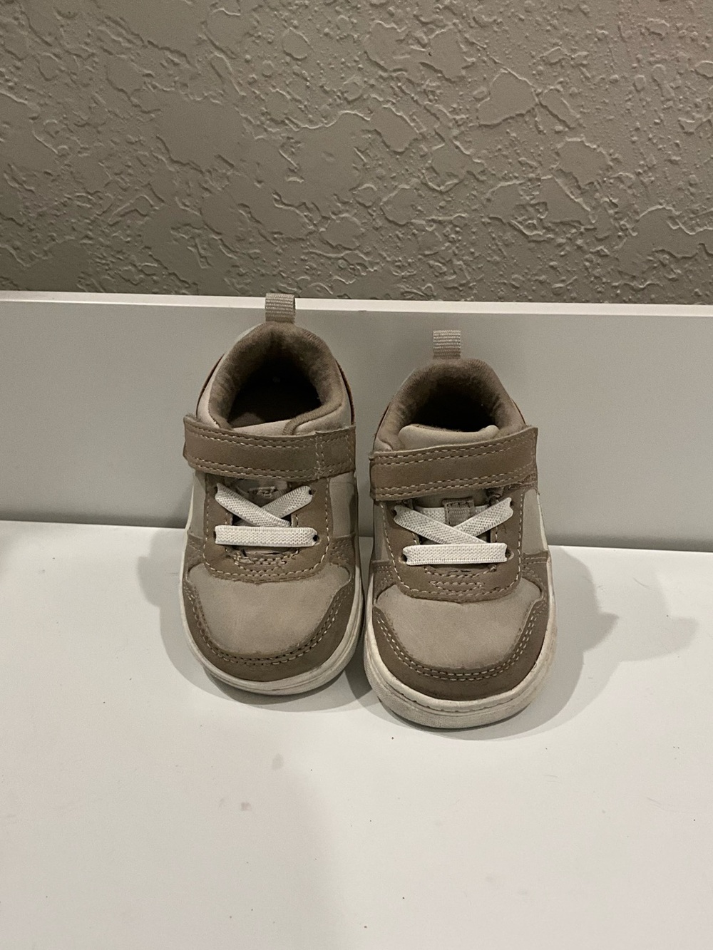 Carter’s Toddler Sneakers Size 3 Brown/Taupe